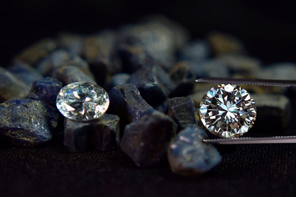 The Pros and Cons of Lab Grown Diamonds for Jewelry Buyers